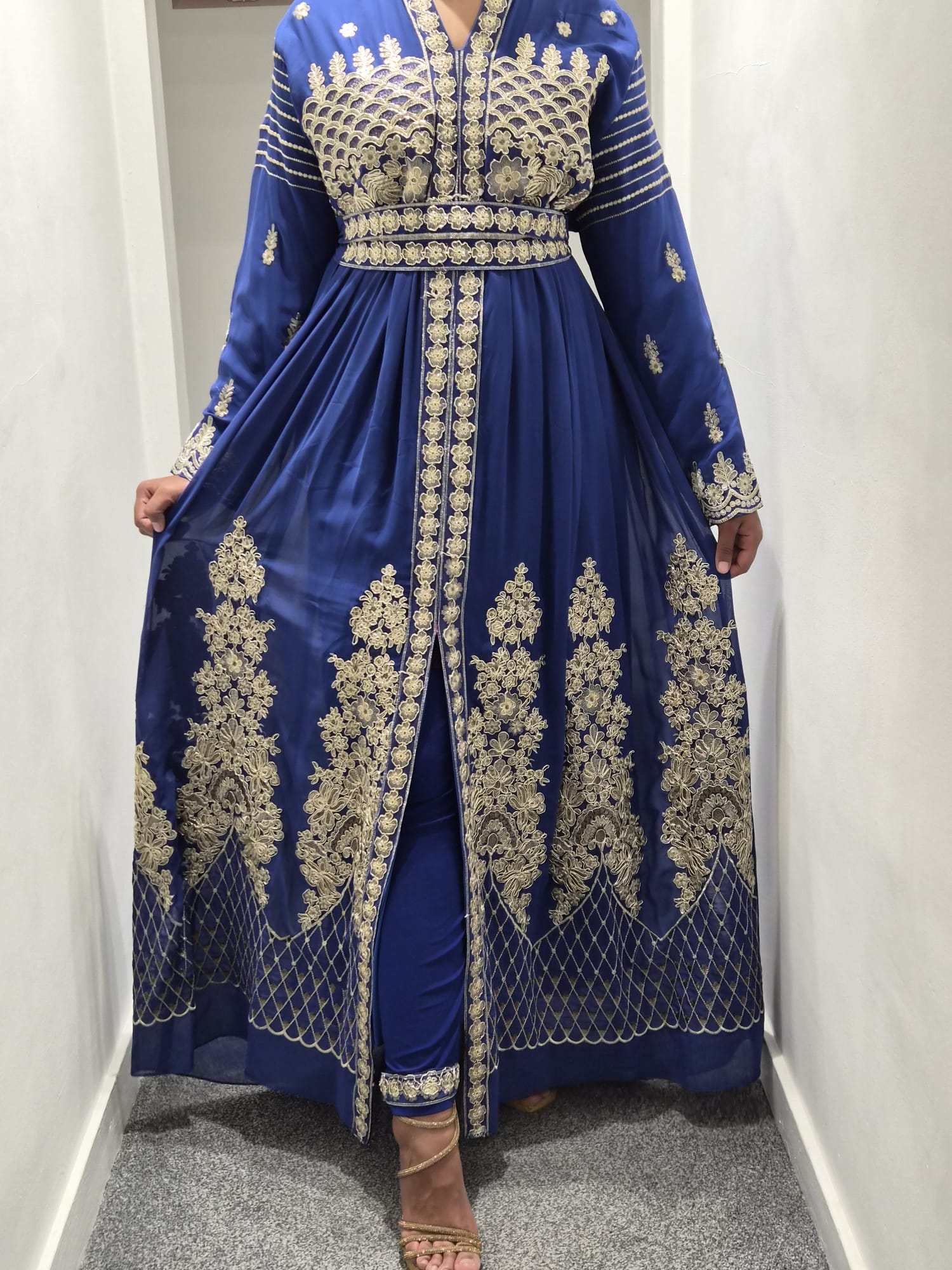 Embroidery blue dress